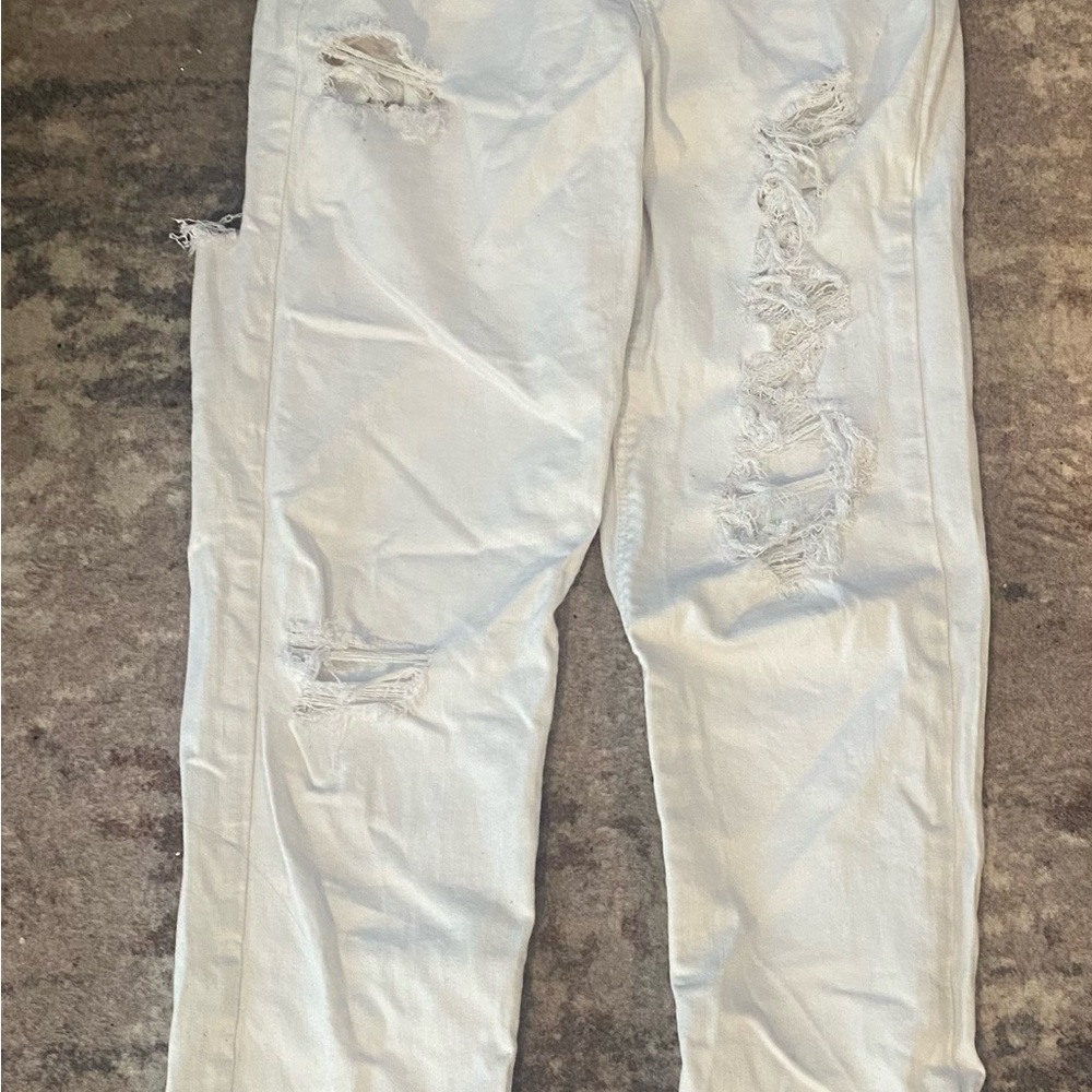 American Eagle Outfitters White Distressed Jeans